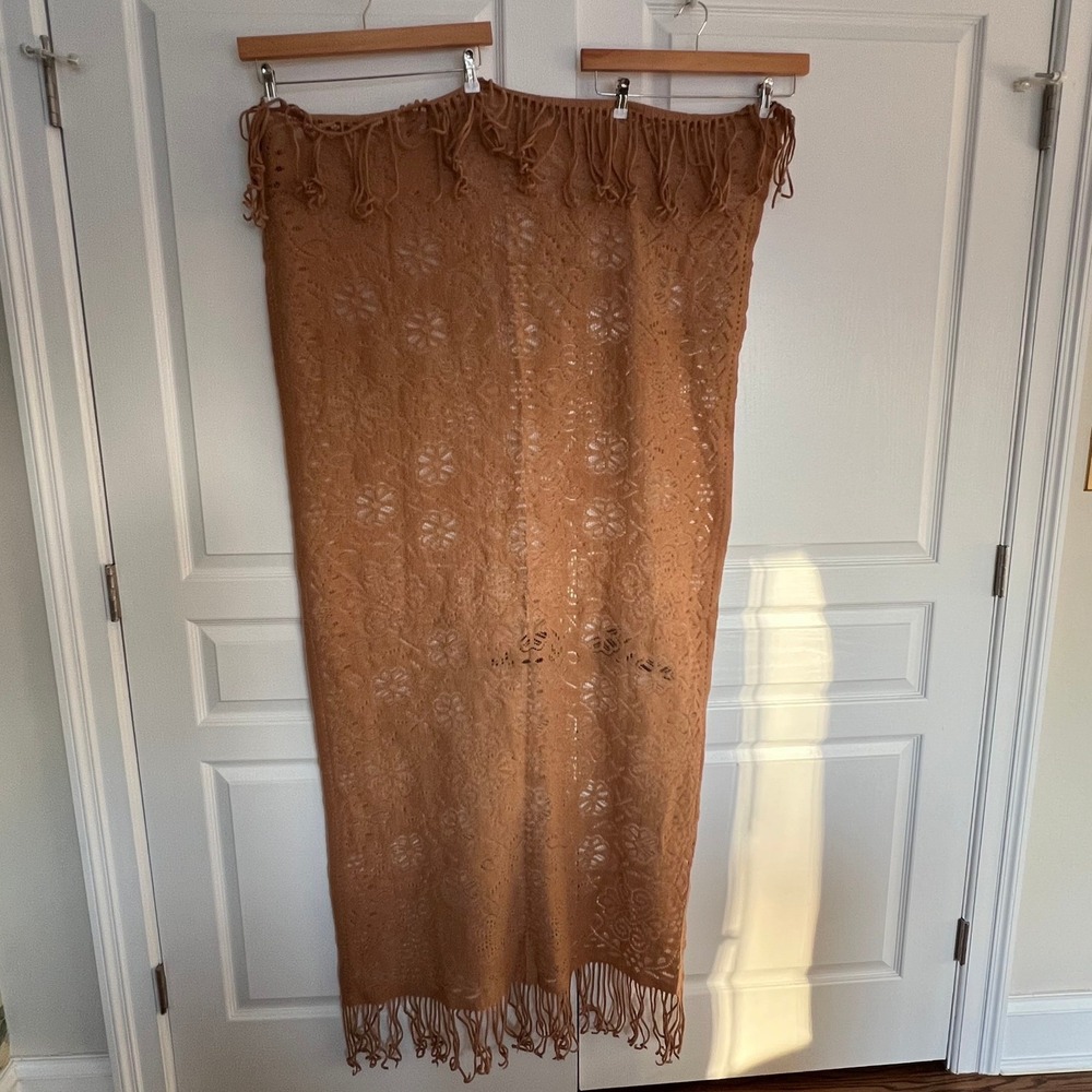 Elegant Tan Light Knit Scarf Shawl Wrap Fringe Boho Festival Accessory - Picture 8 of 9